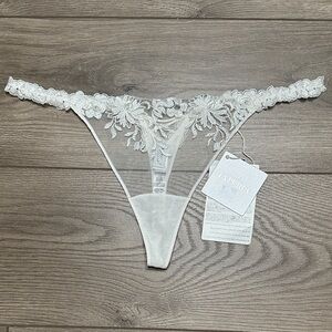 La Perla Sheer Lace Embroidered Luxury White Bridal Thong Panty Size Large